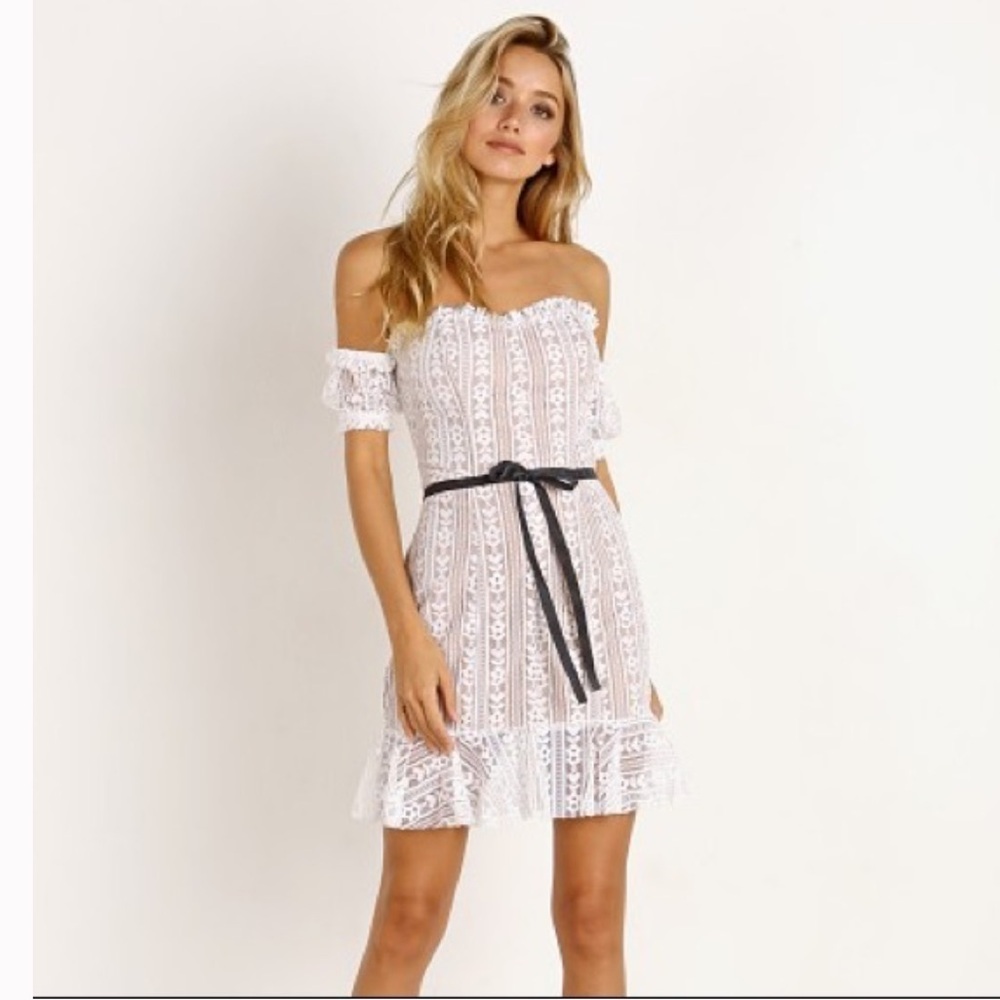💥💥SALE!!💥💥 For Love And Lemons Strapless White Lace Dress with Black Tie